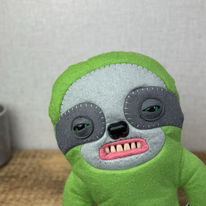Fuggler Large Green Sickening Sloth - Large Green Sloth Claws Large 14"