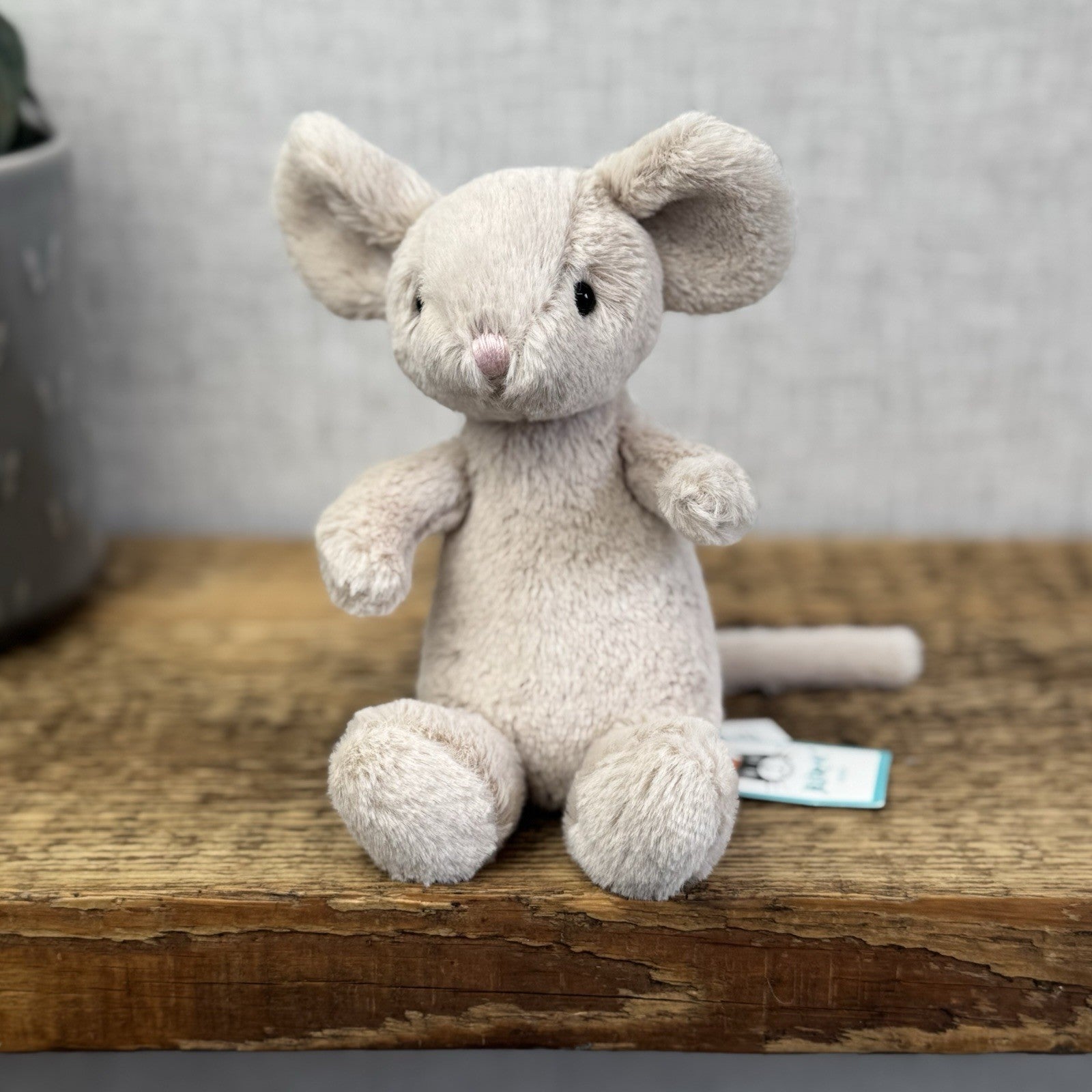 Jellycat Pipsy Mouse New With Tags Beige Small Beanie Plush Mouse Retired 5”