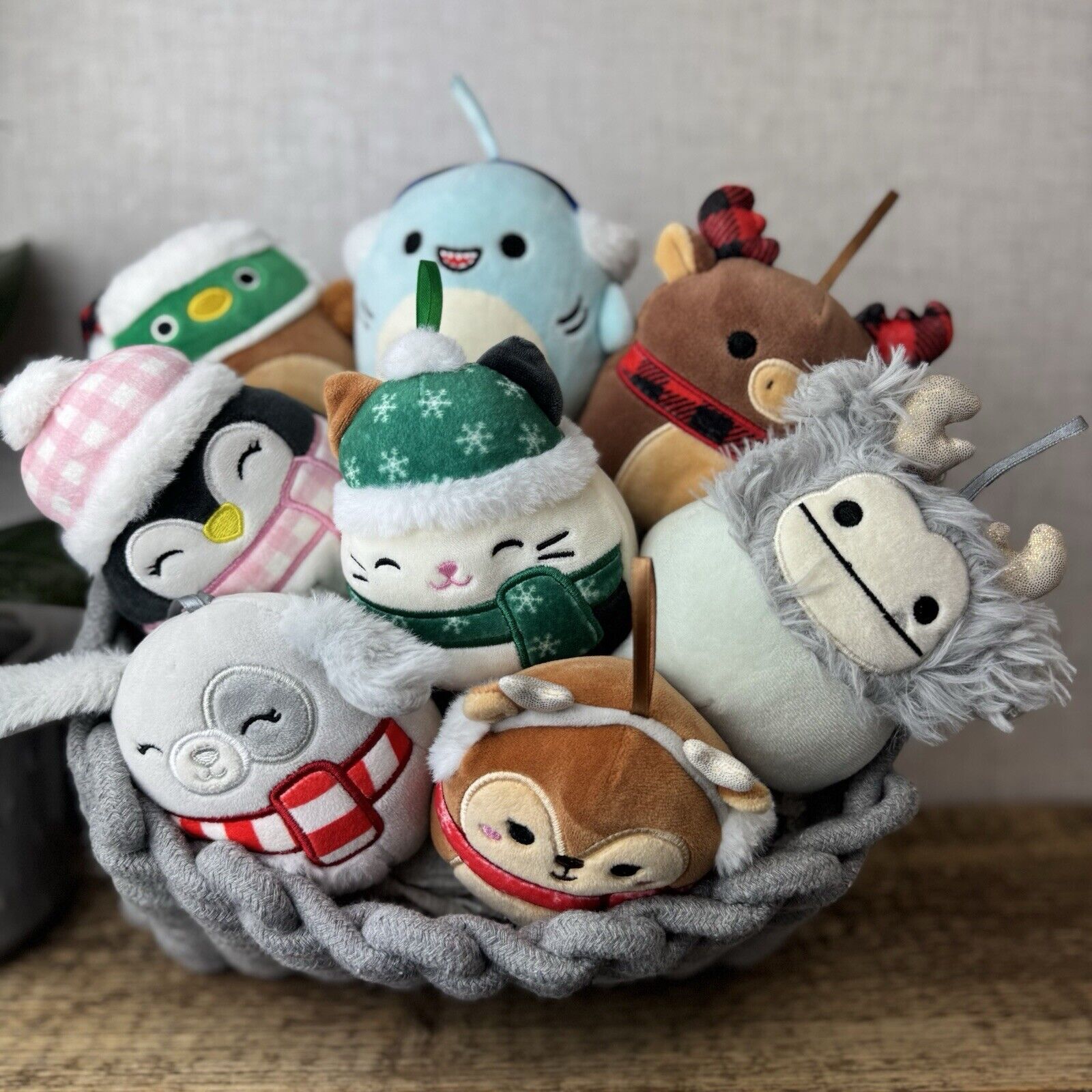 Squishmallows Holiday Winter Squad 2022 - Squishmallow Christmas Decorations 5”