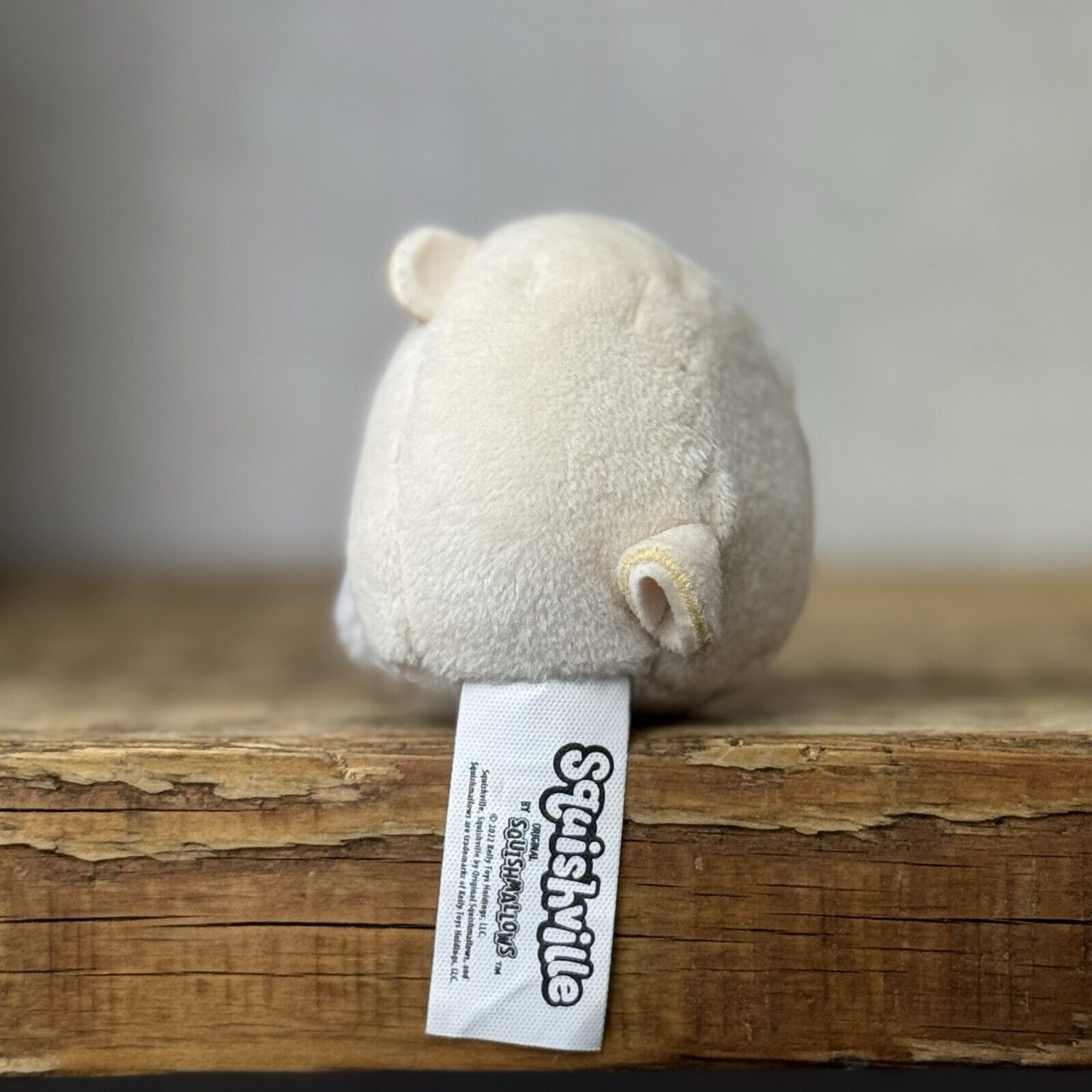 Squishmallows Squishville - Micromallows - Thelma Polar Bear (shiny Ears) 2”