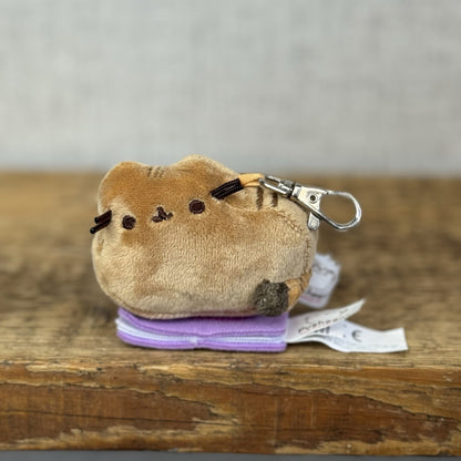 Gund Pusheen Cat - Places Cats Sit - Keychain eries 3 Cat Sitting On Book 