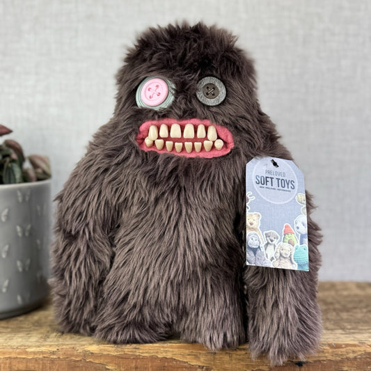 Fuggler Funny Ugly Monster Sashquoosh Rare Retired Button Eyes Brown Fluffy 