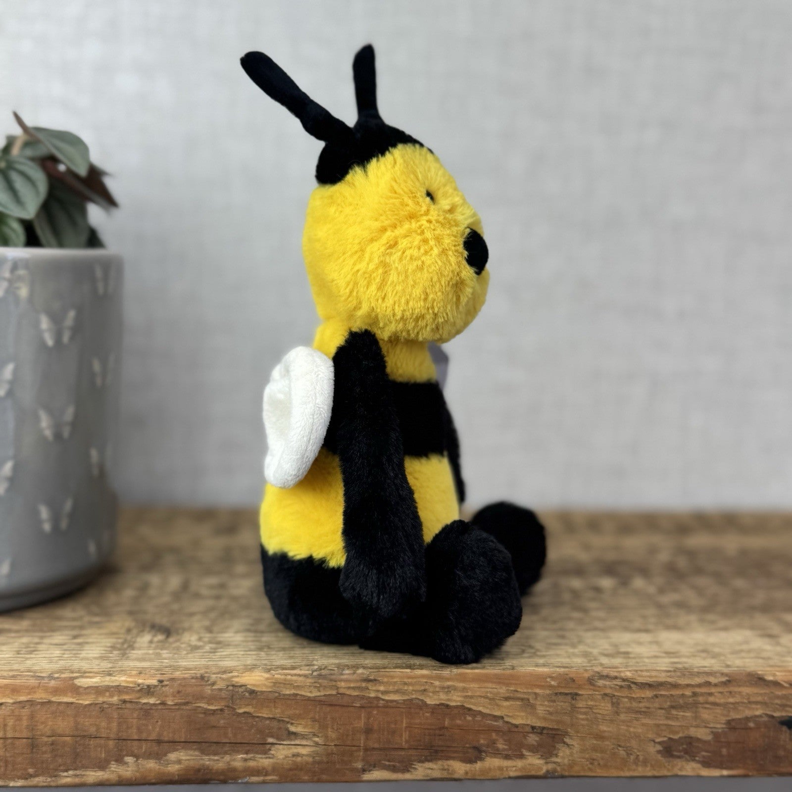 Jellycat Small Bashful Bee - First Edition Fluffy Antennae & Wings Small 8"