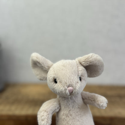 Jellycat Pipsy Mouse New With Tags Beige Small Beanie Plush Mouse Retired 5”