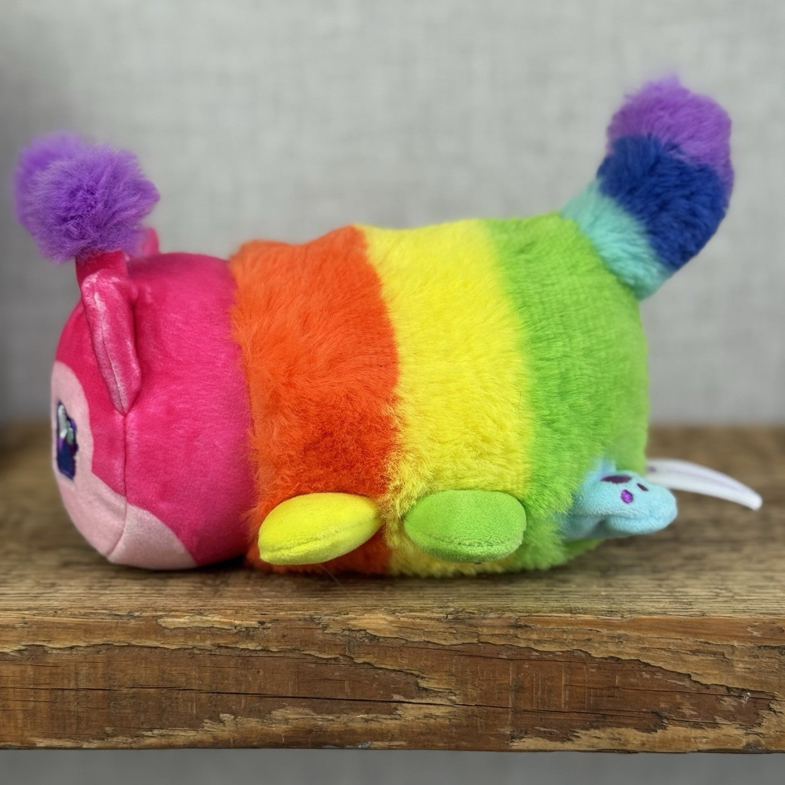 Aphmau MeeMeows - Safari Caterpillar Cat Mystery Litter - Cat Plush 5”
