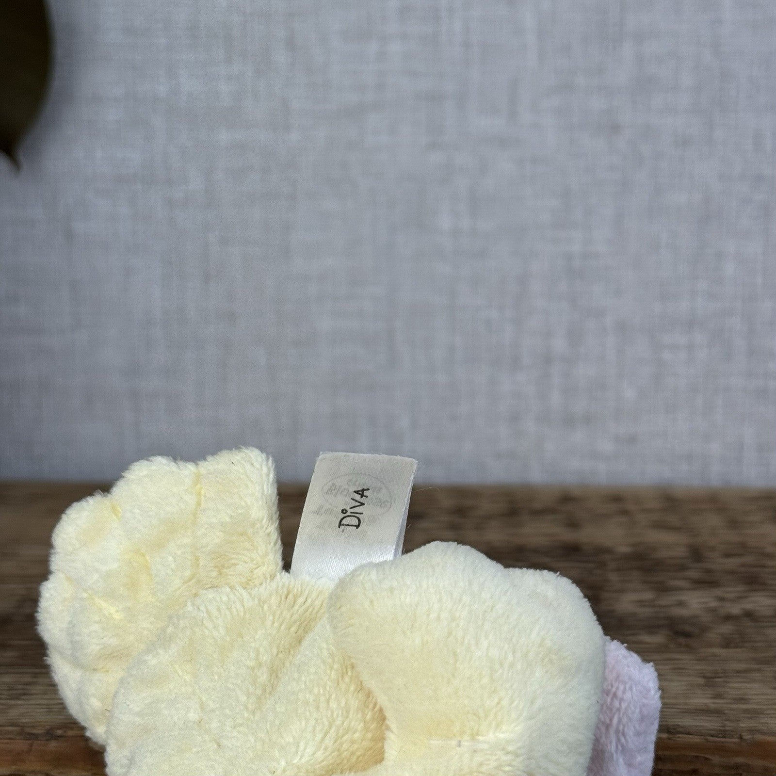 Tatty Teddy - Tiny Beanie Diva Canary Partial Tag New - Small Duckling Plush Toy
