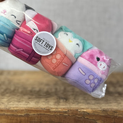 Squishmallow Squishville -Ski Sqaud x4 Play Set (No Ski Slope)