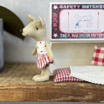 Maileg Retired Big Sister Mouse In Matchbox 2013 - Painted Nose, Red Mouth Rare