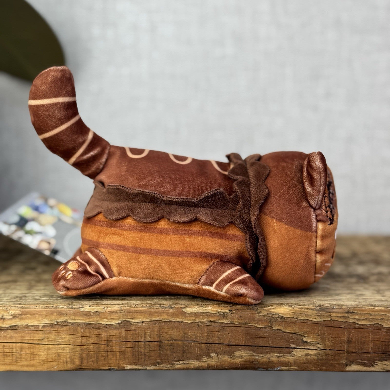 Aphmau MeeMeows - Chocolate Cake Kitty Brown Cute Pocket Money Pal Small Cat 5"