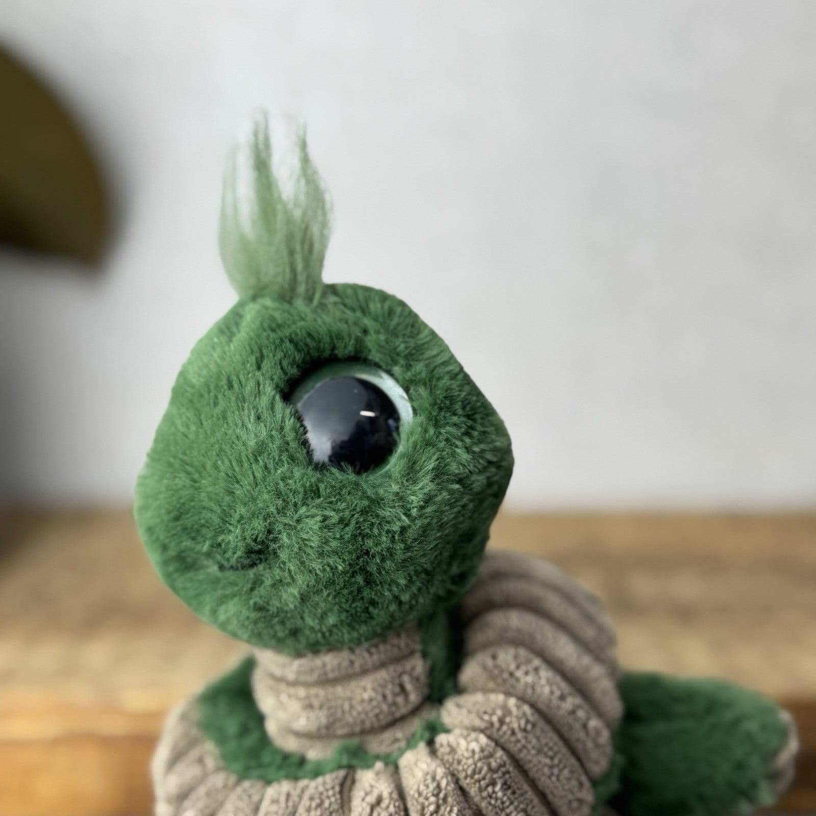 Jellycat Retired Green Wiggly Worm - Bug Soft Toy Beanie Cute Retired 7"
