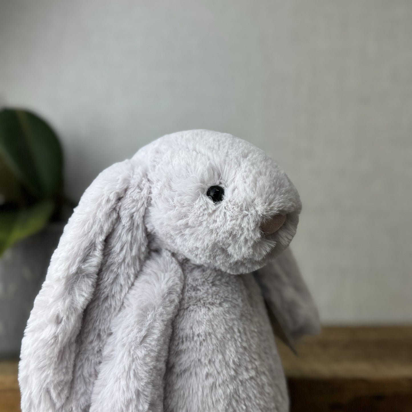 Jellycat Bashful Bunny Lavender - Light Pale Purple Bunny - Medium Rabbit 12”
