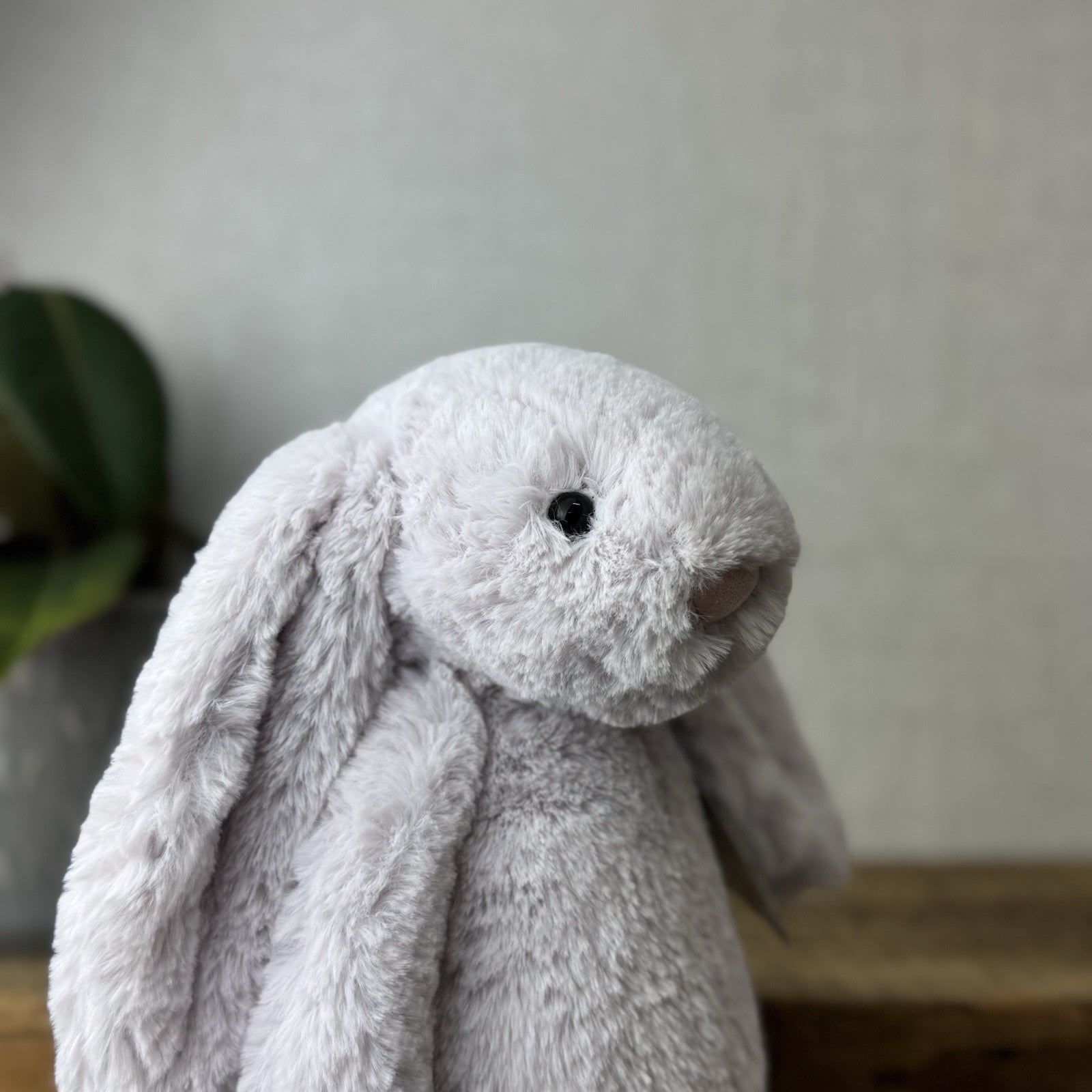 Jellycat Bashful Bunny Lavender - Light Pale Purple Bunny - Medium Rabbit 12”