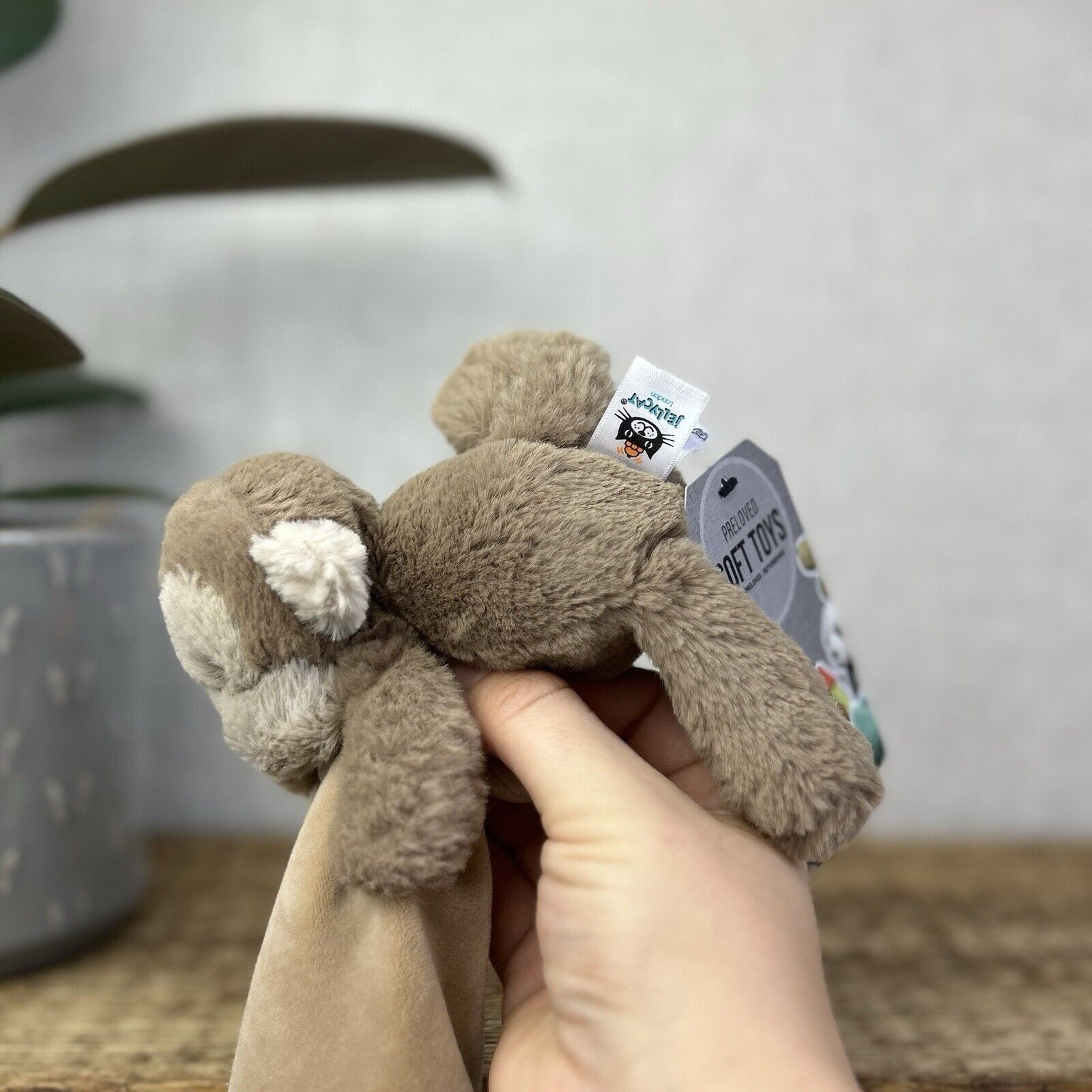 Jellycat Shooshu Monkey Soother - Super Soft Monkey Comforter - Blankie (Smudge)