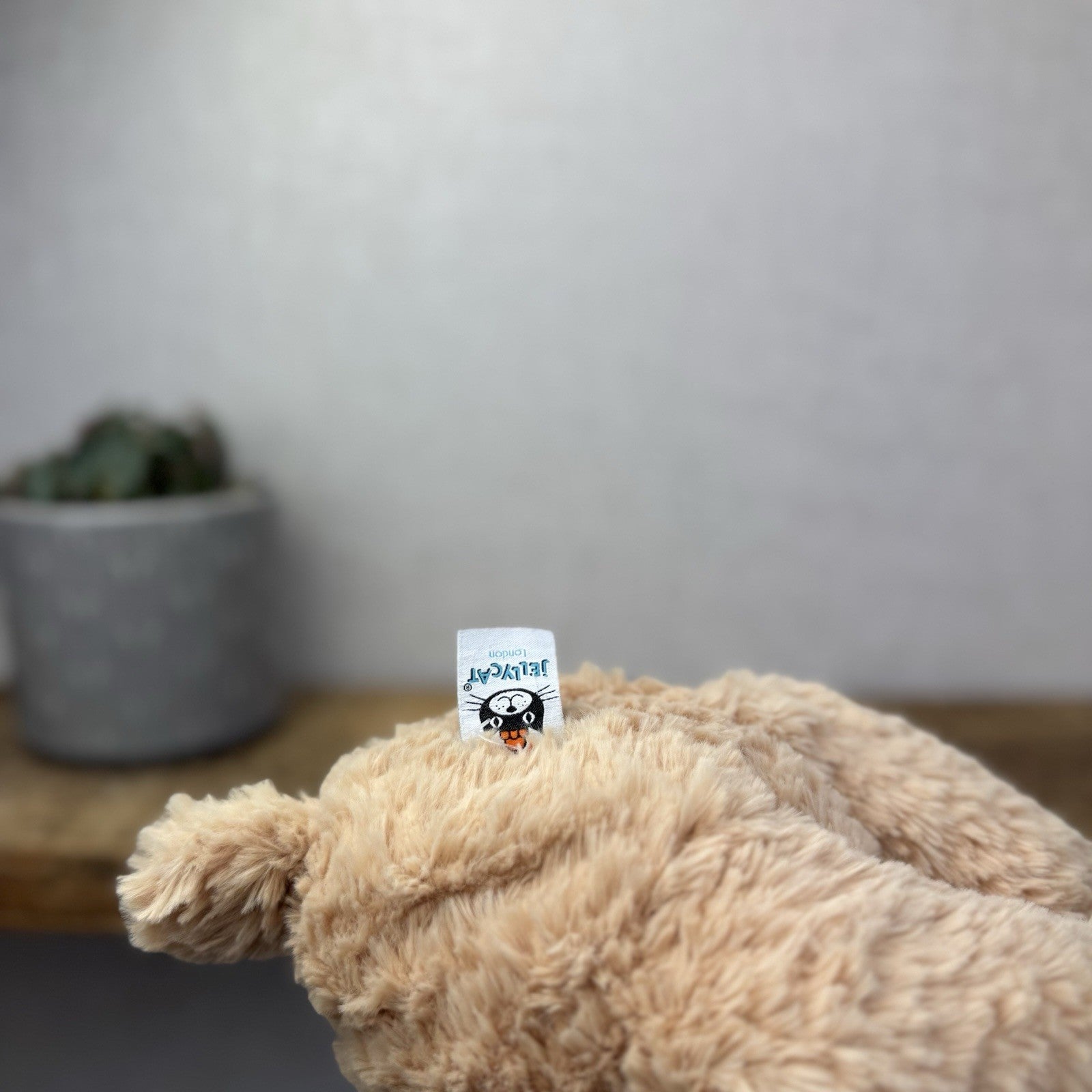 Jellycat Medium Finley Bear - Beige Textured Beanie Soft Toy Bear Retired 16"