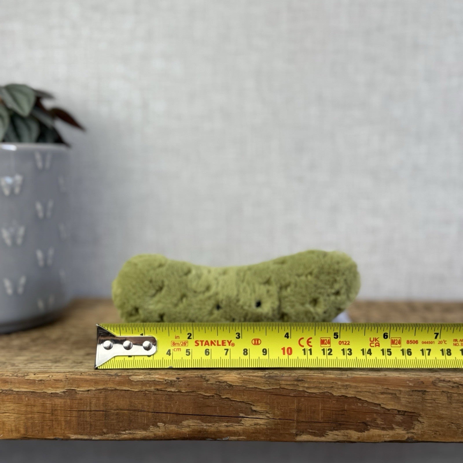 Jellycat Amuseable Pickle - Green Pickle Soft Toy Plush Novelty Beanie Tags 