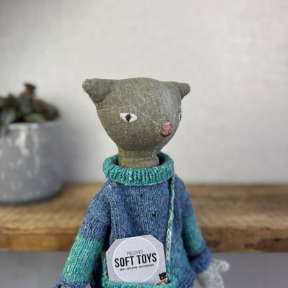 Maileg Medium Cat - Grey Retired Cat With Christmas Knitted Clothing - Rare 14"
