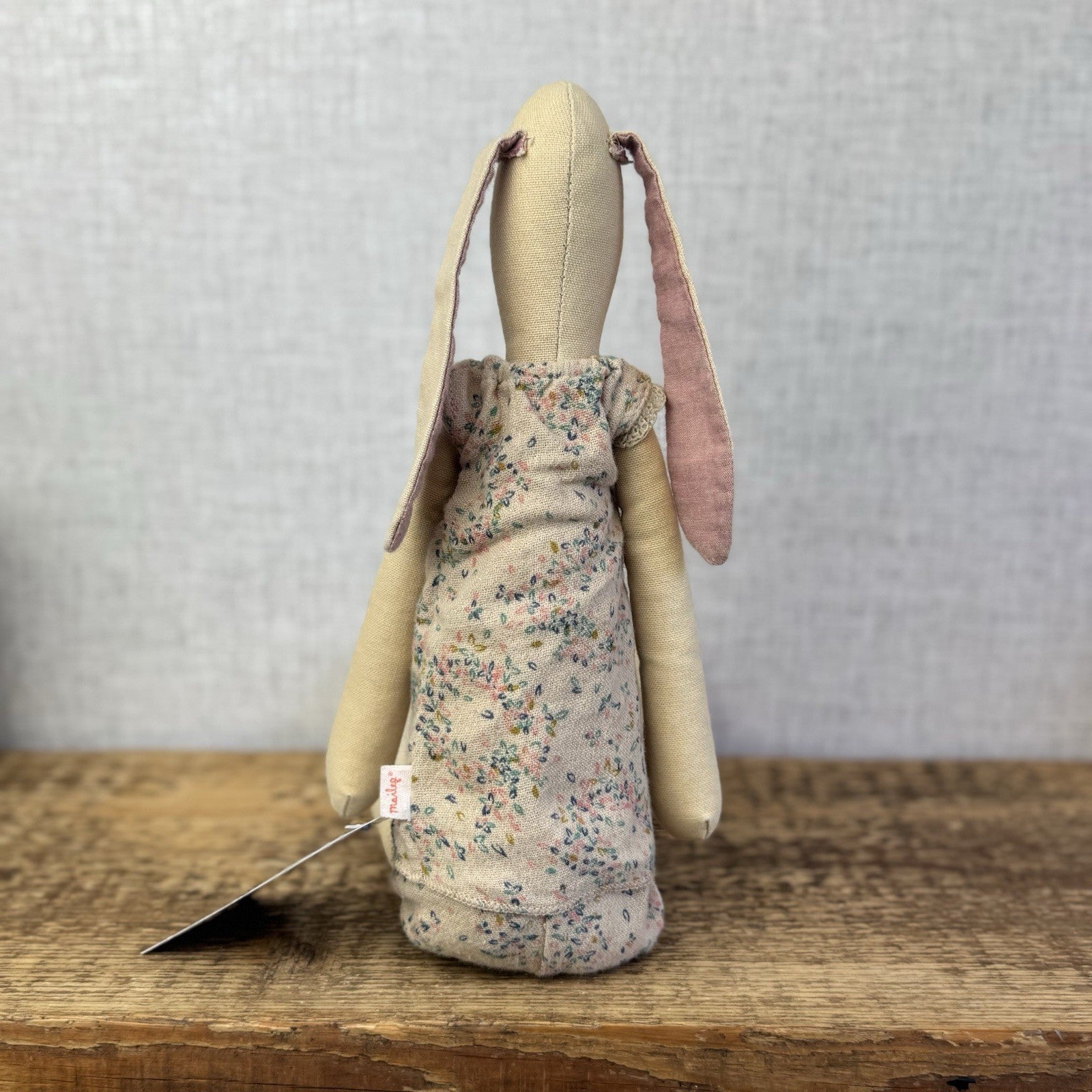 Maileg Medium Bunny 2016 - ID 16-3200-00 - Floral Set Rabbit Retired - 18”/51cm