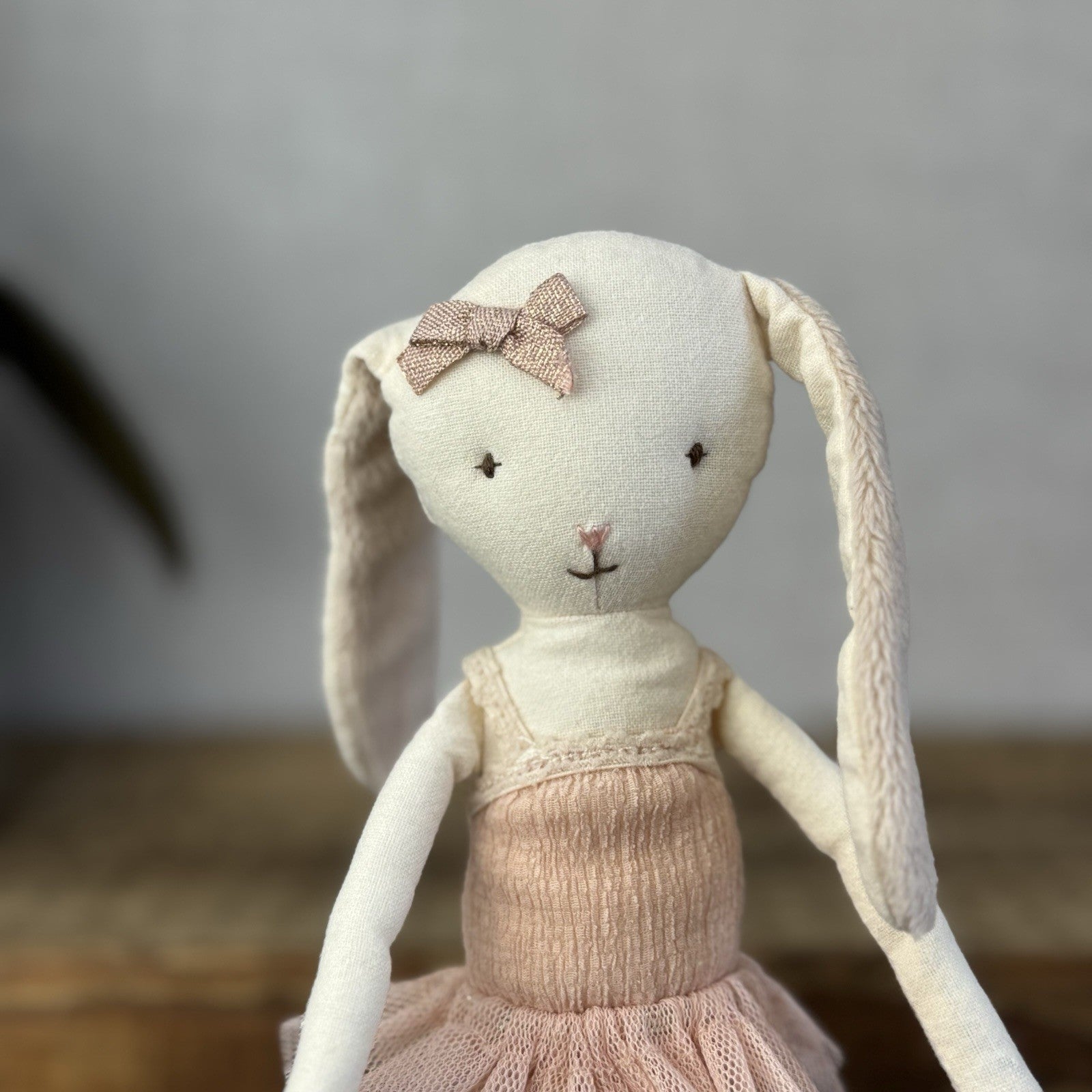 Maileg Dancing Ballerina Bunny Retired 2018 (No Tube) Retired Magnetic Hands 9”