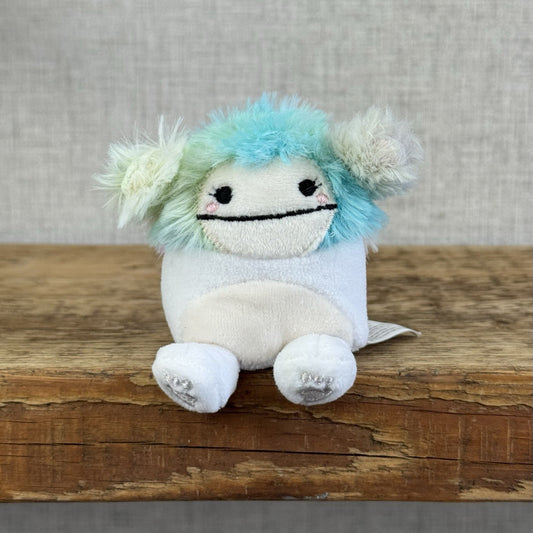 Squishmallow Squishville Zaylee Bigfoot - Rainbow Hair Yeti Soft Toy Mini 2"