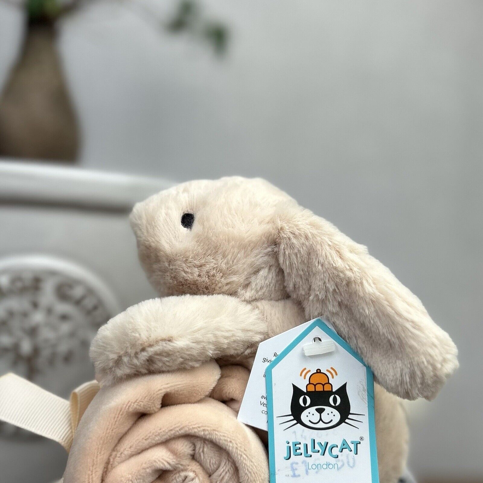 Jellycat Shooshu Bunny Soother - Tiny Smudge Soother - Beige Bunny Comforter