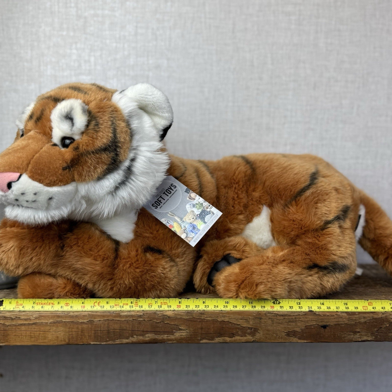 FAO Schwarz Tiger 2018 - Large Lifelike Tiger Beanie Plush Large Pristine NWOT 