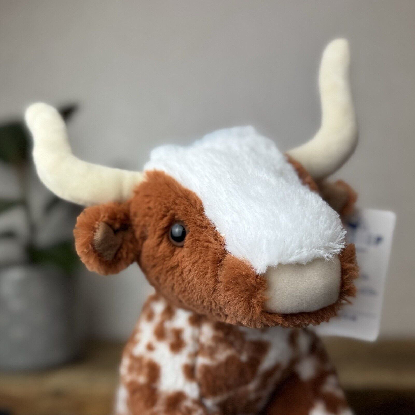 Build-a-Bear Highland Cow - Long Horn Cow Tan/Spot Plush Medium New 12"