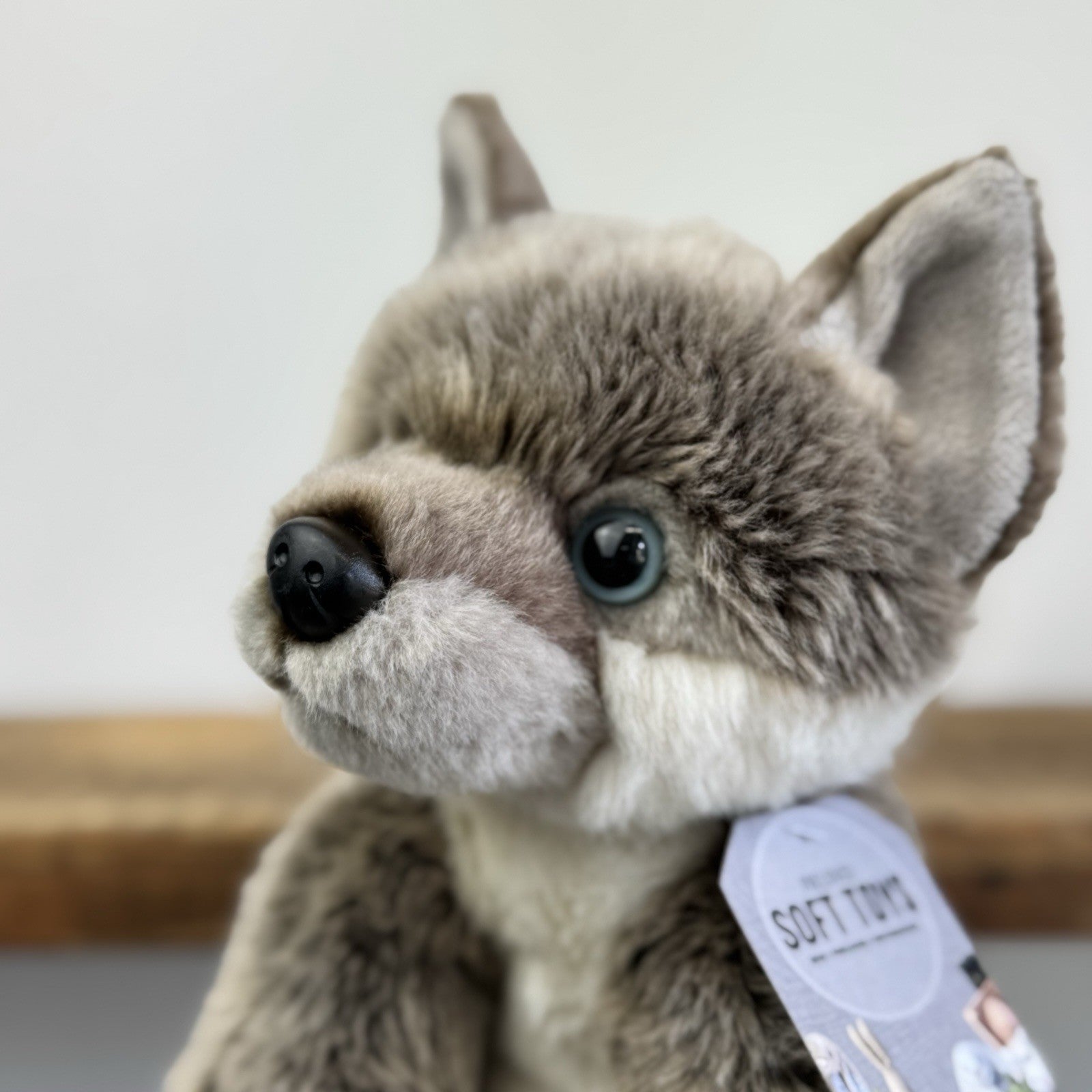 BBC Earth Husky Wolf Soft Toy Plush Posh Paws 2008 - Retired Beanie Realistic