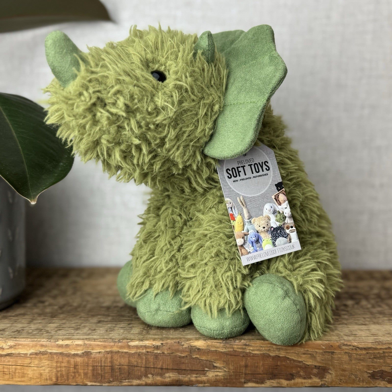Jellycat Curvie Dino - Green Fluffy Sitting Dinosaur Plush Beanie - Medium 8” 