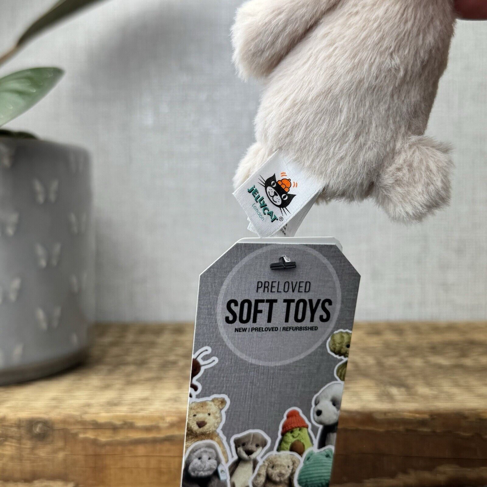 Jellycat Oatmeal Fluffy Bunny - Mini Bunny - Tiny Fluffy Bunny 5” Pocket Pal (2)