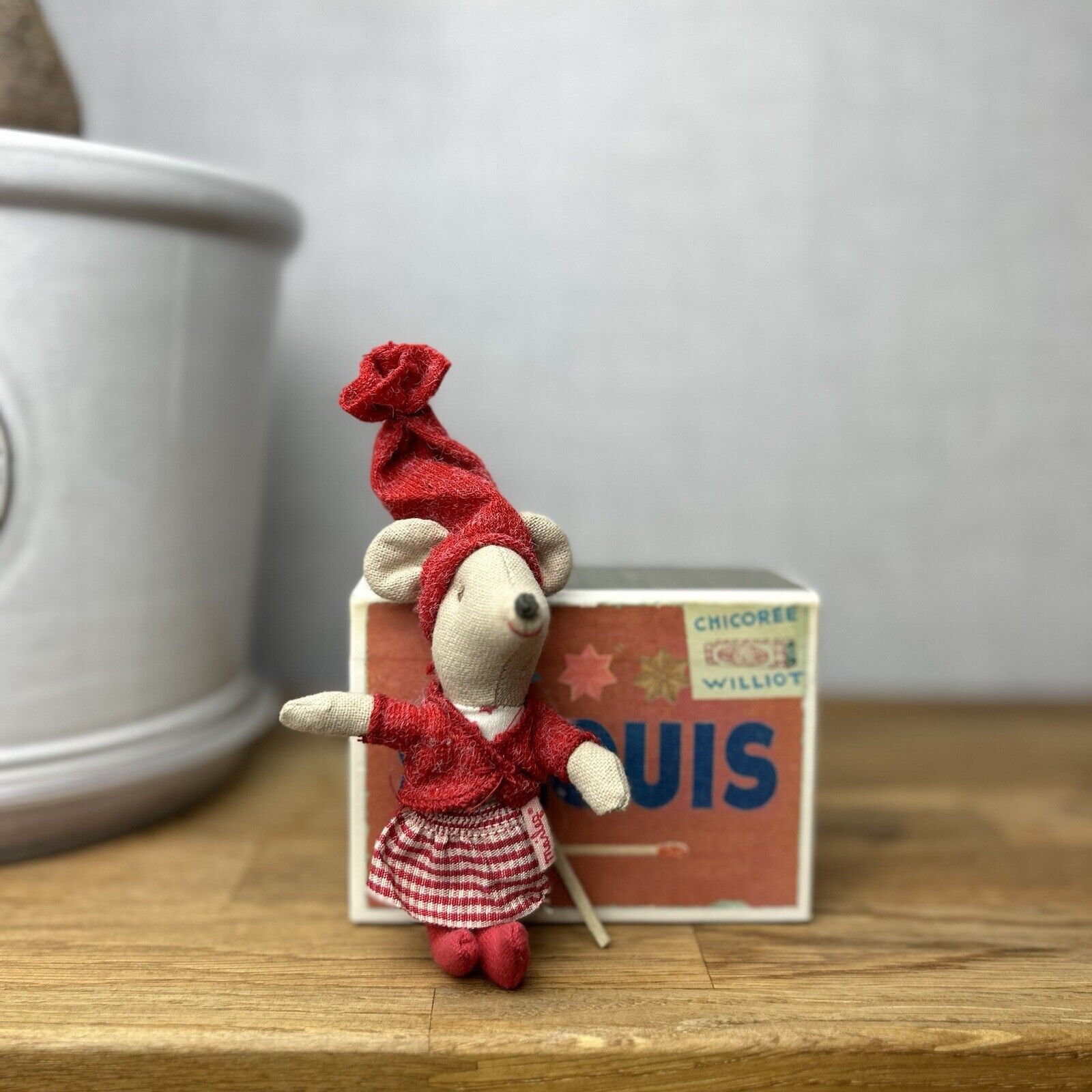 Maileg Christmas Little Sister Mouse 2011/2012 - Matchbox Mouse Collectible