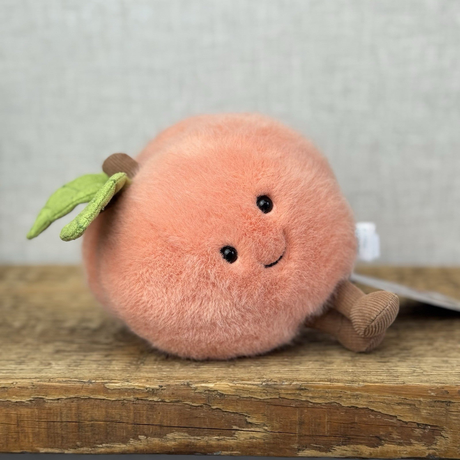 Jellycat Fuzzy Amuseable Peach - Beanie Fruit Peach Super Soft Plush NWOT 6”