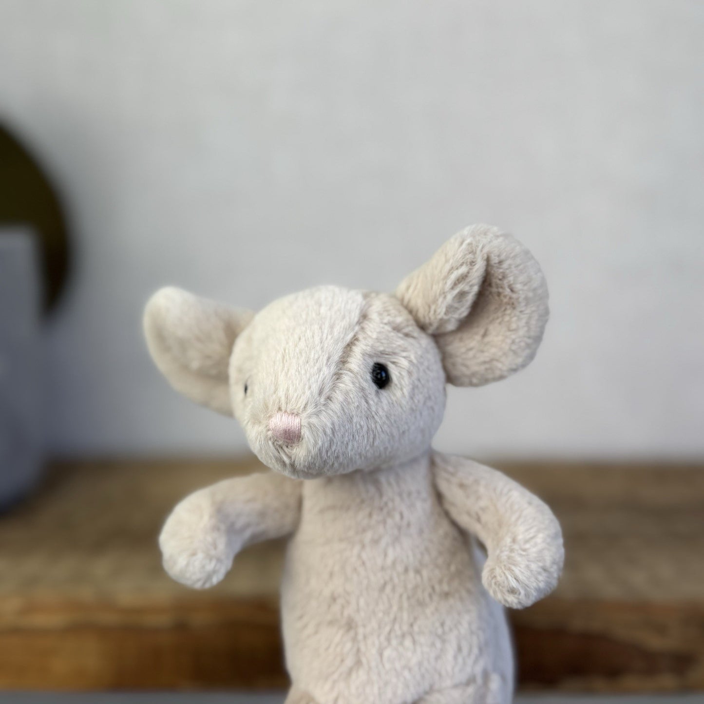 Jellycat Pipsy Mouse New Without Tags Beige Small Beanie Plush Mouse Retired 6"