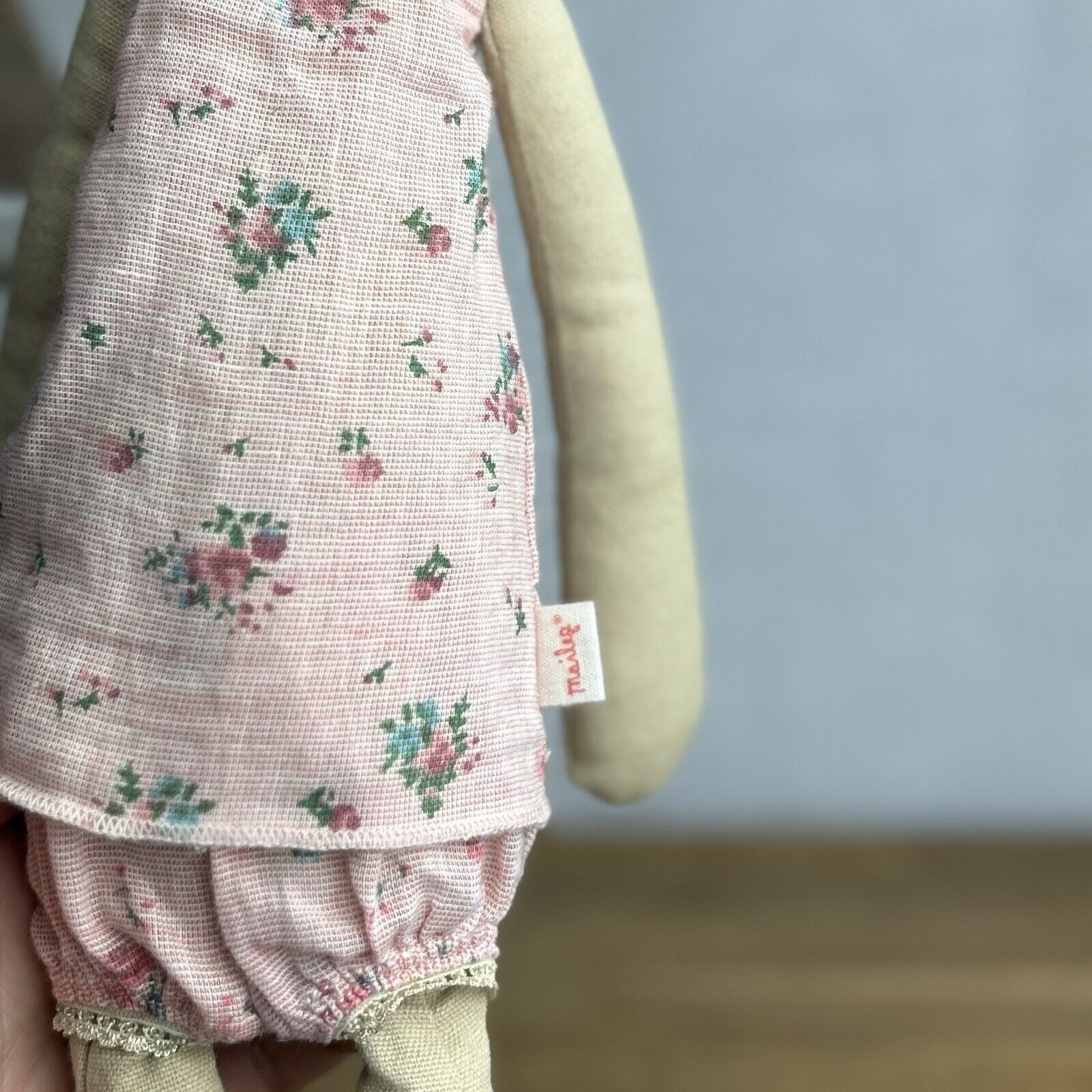 Maileg Medium Rabbit 2016 - ID 16-3200-00 - Floral Set Rabbit Retired - 20”/51cm
