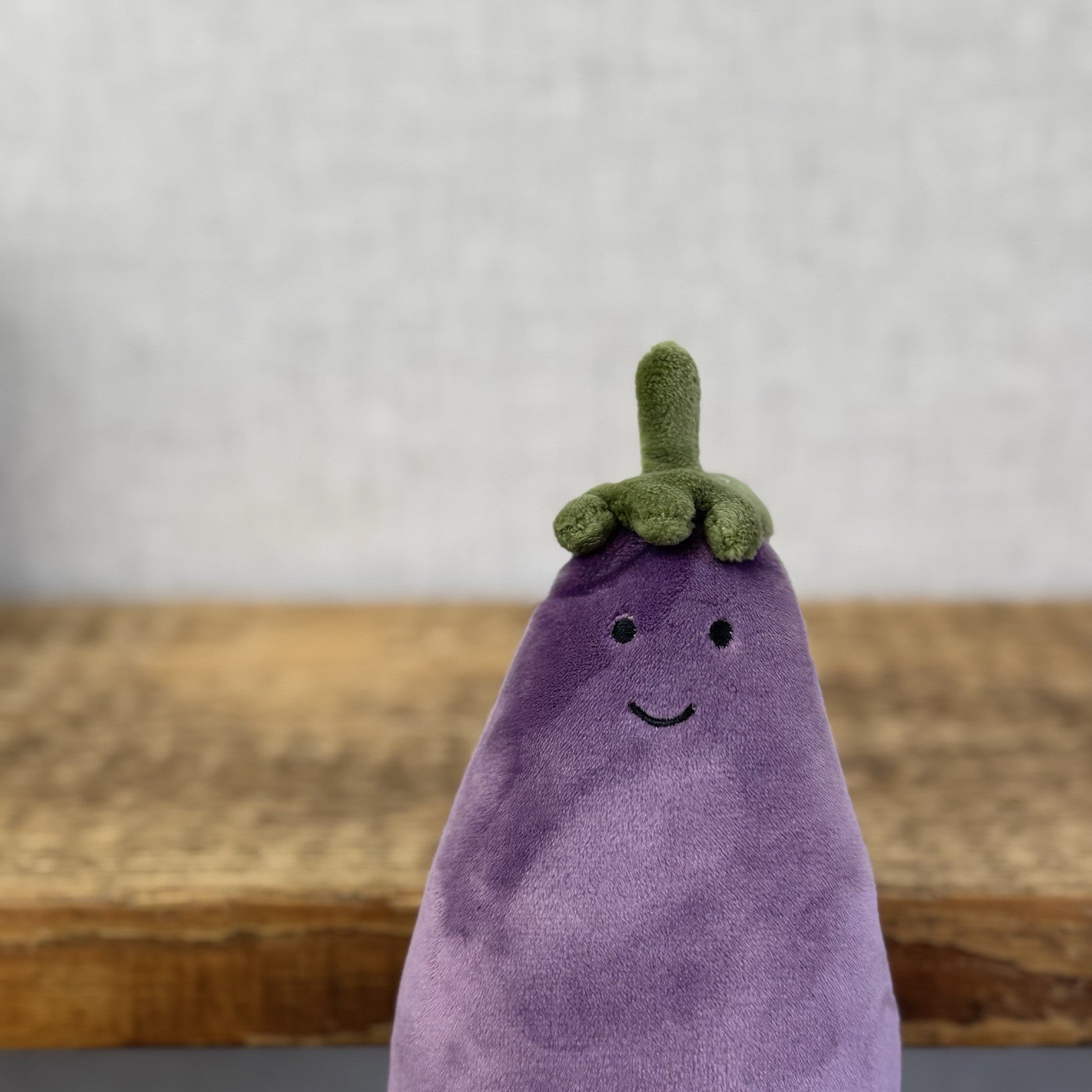 Jellycat Vivacious Aubergine - Small Purple Velour Beanie Vegetable Play 7" NWT
