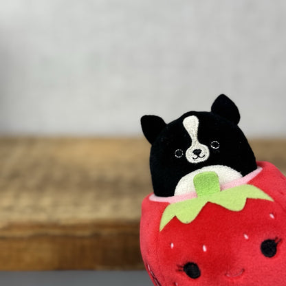 Squishmallow Squishville -Tommy Sv Strawberry Border Collie Dog Play Set Retired