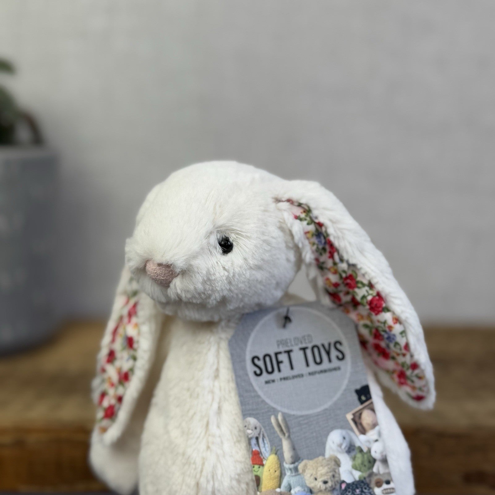 Jellycat Small Bashful Cream Blossom - Cream Bunny Floral Ears & Feet 8”