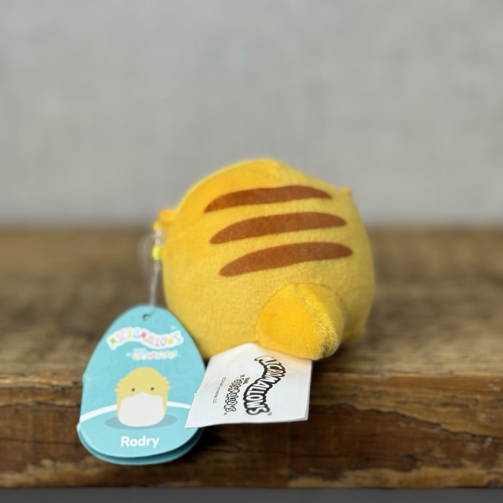 Squishmallow Micromallow With Tag - Rodry Yellow Bearded Dragon Mini Squish 3"