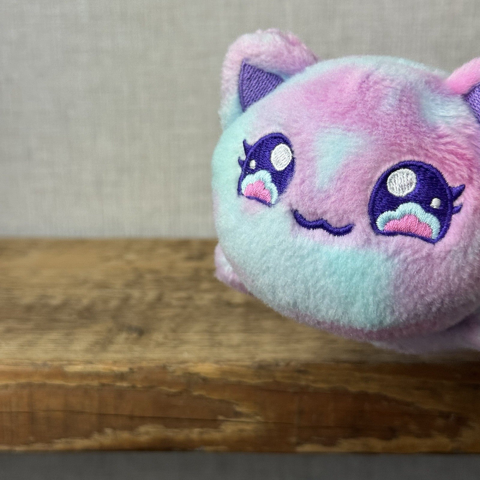 Aphmau MeeMeows - Bubble Gum Cotton Candy Cat Plush Soft Fluffy Collectible 5"