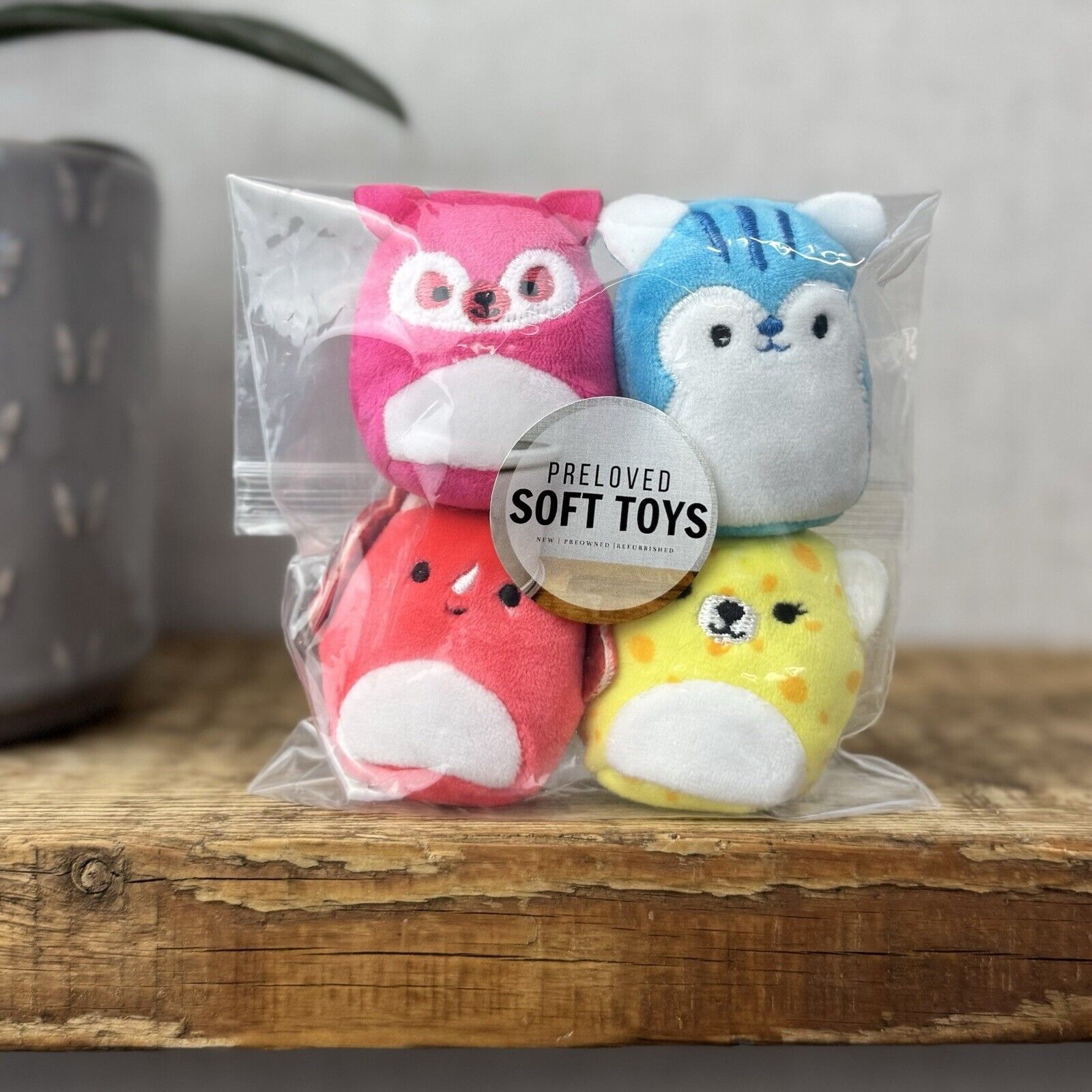 Squishmallow Squishville Bright Squad - Tristan, Santiago, Lexie etc (tags Cut)
