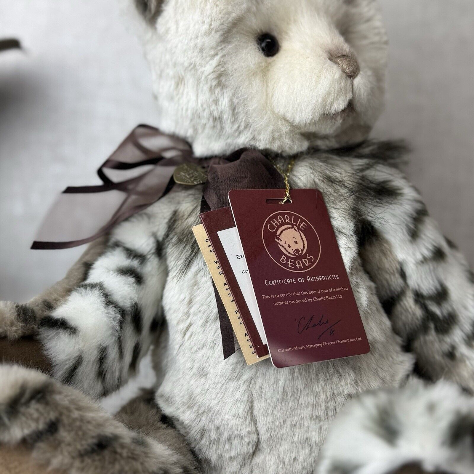 Charlie Bear Genevieve - Plumo Collection - Isabelle Lee Bear Neutral Bear 17”