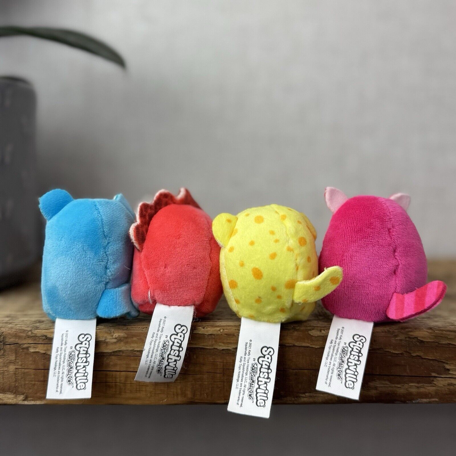 Squishmallow Squishville Bright Squad - Tristan, Santiago, Lexie & Lucia 2"