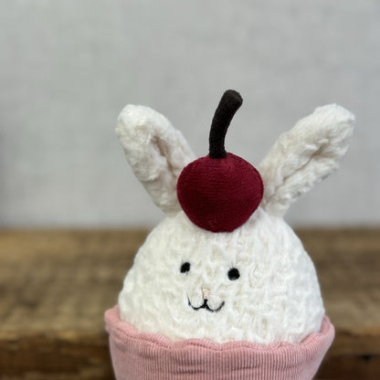 Jellycat Dainty Dessert Bunny Cupcake New With Tags Cute Cupcake Plush 6"