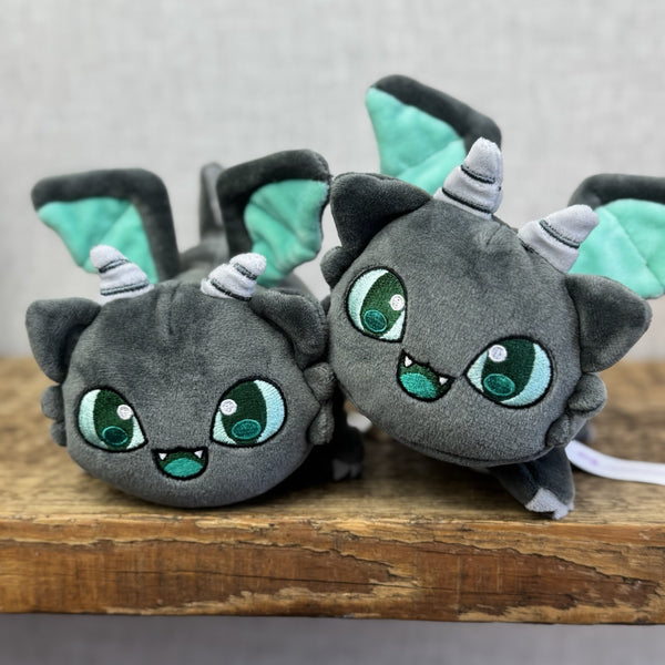 Aphmau MeeMeows - Dragon Cat Grey/Green Sparkly Plush Collectible 5"