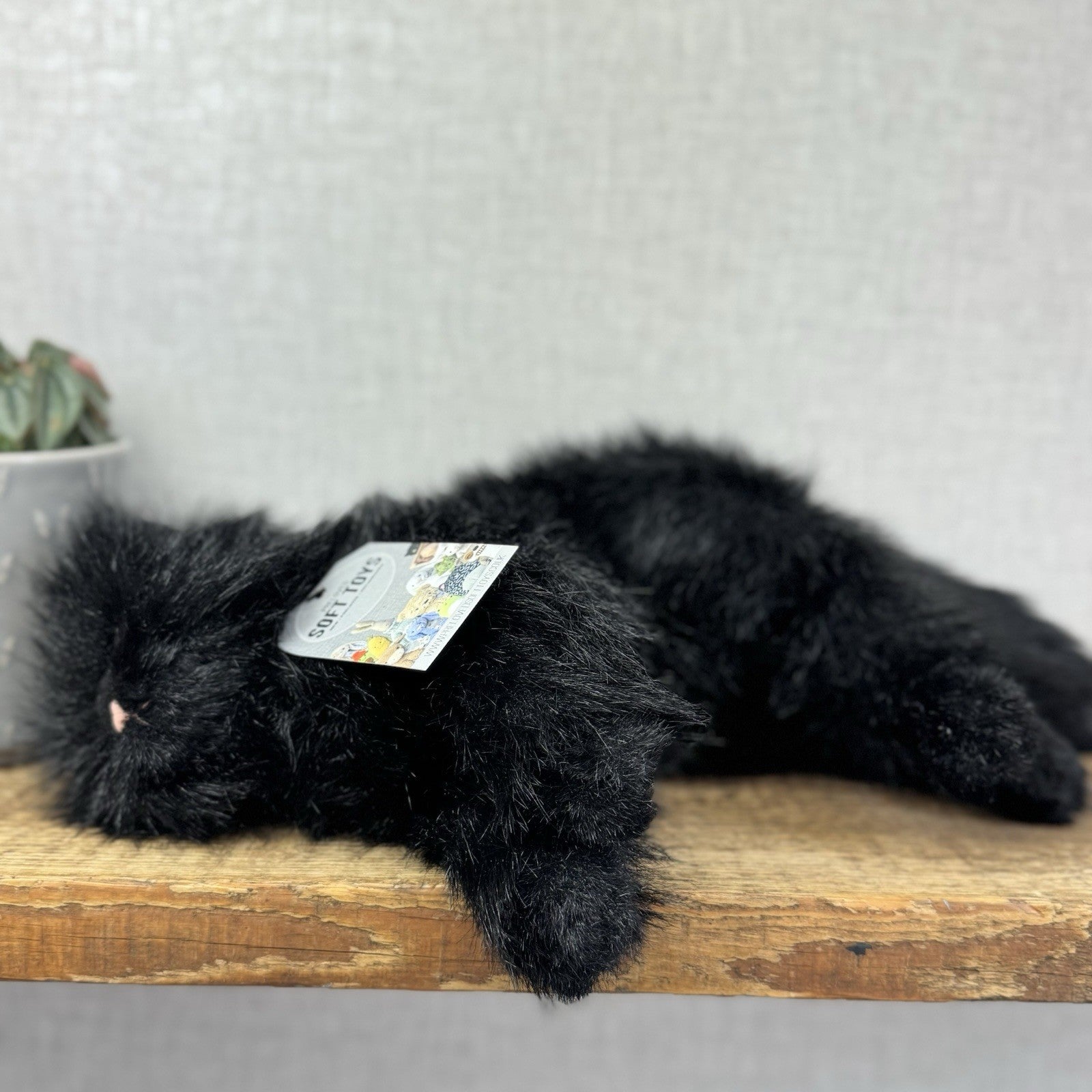 Russ All Black Fluffy Cat Sassy - Green Eyes Realistic Black Cat Plush Rare 15”
