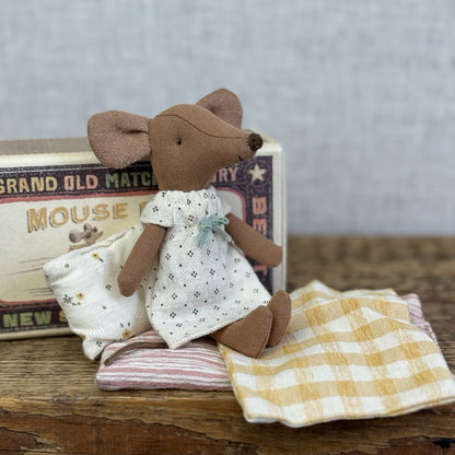 Maileg Big Sister Mouse In Matchbow - Retired Mouse In Nightie Brown Mouse 