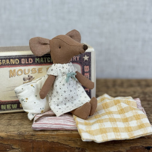 Maileg Big Sister Mouse In Matchbow - Retired Mouse In Nightie Brown Mouse 