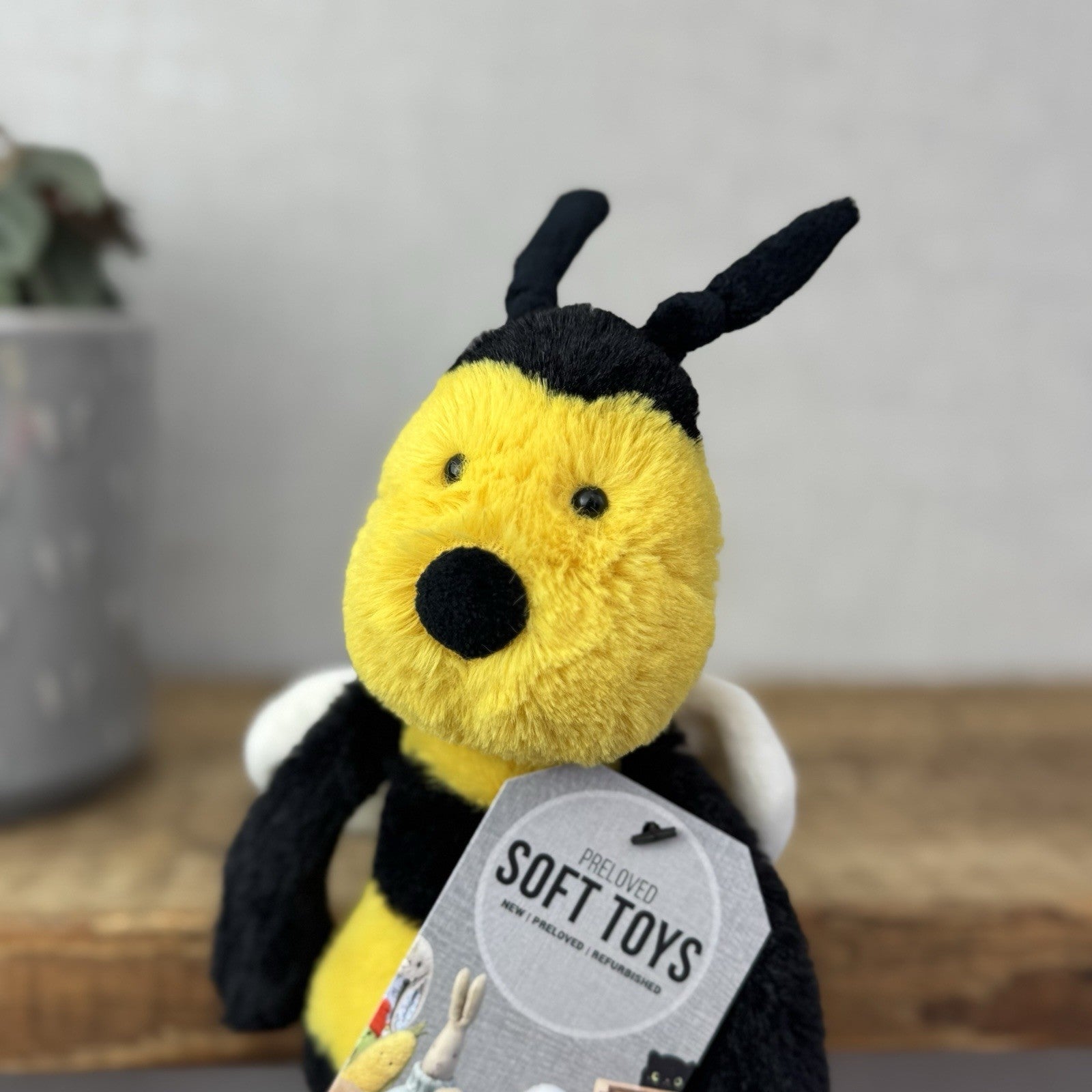 Jellycat Small Bashful Bee - First Edition Fluffy Antennae & Wings Small 8"