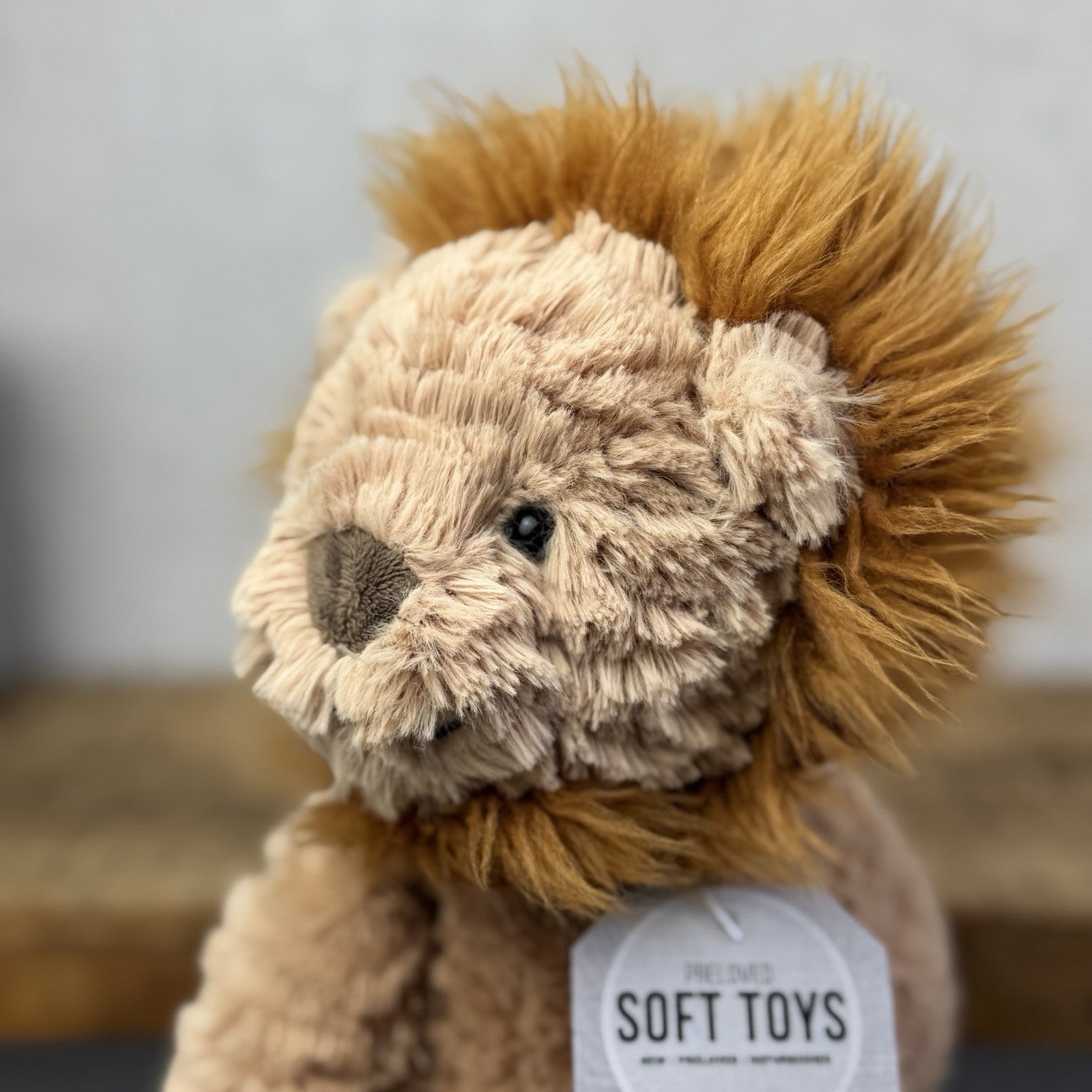 Jellycat Medium Fuddlewuddle Lion - Textured Sitting Lion Beanie Soft Toy 9”