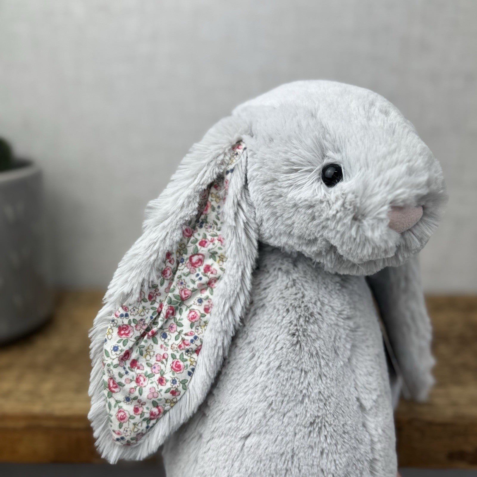 Jellycat Medium Silver Blossom Bunny - Grey Bunny Blossom Ears GreyTail 12"