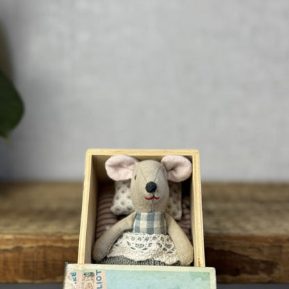 Maileg St Louis Matchbox Mouse - Wooden Matchbox Vintage Rare (Damage Matchbox)